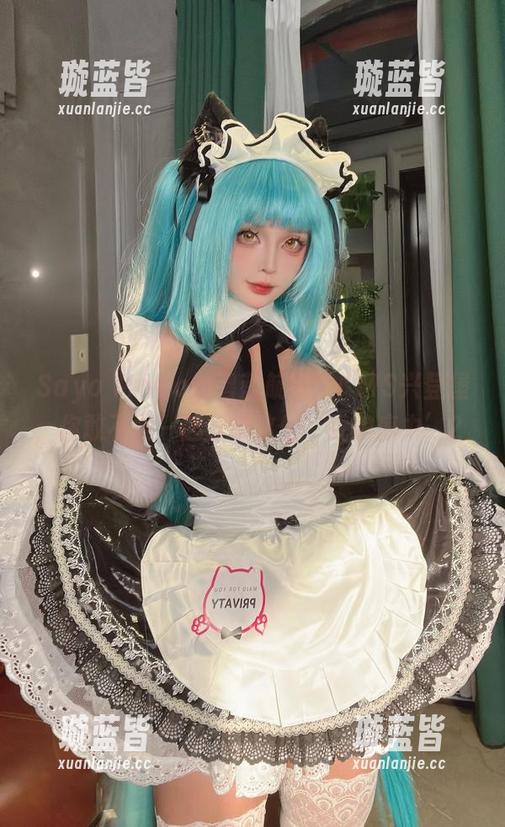 Sayo Momo的碧蓝航线：KMS兴登堡，你敢不敢一起分享这份‘舰娘魔力’？